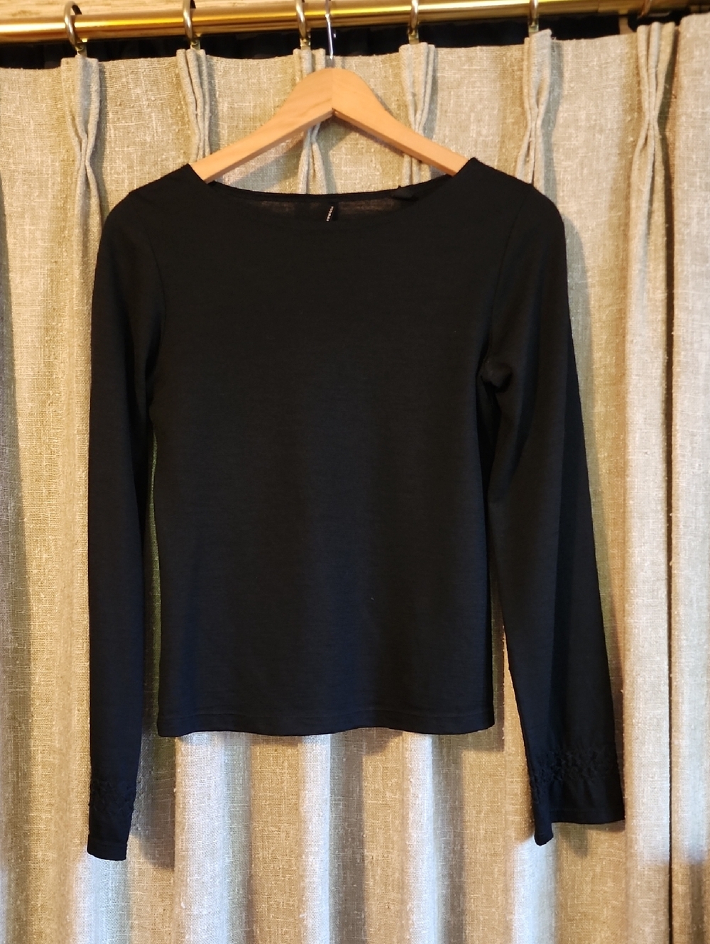 Classic Black Long-Sleeve Women's Top